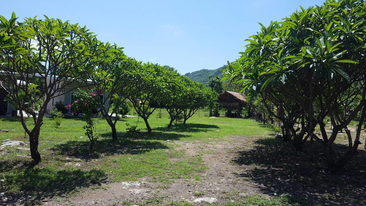 Phurang Hill Resort Kanchanaburi Luaran gambar